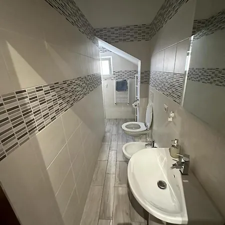 House Гостевой дом Фьюмичино