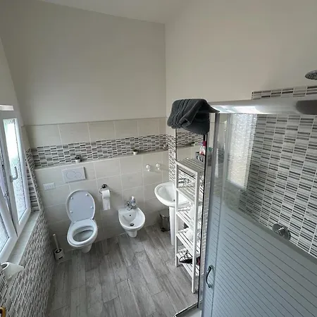 House * فيوميتشينو