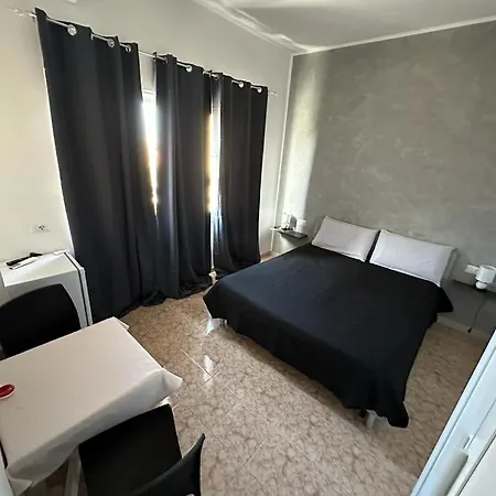 House بيت ضيافة فيوميتشينو