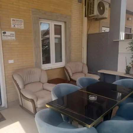 بيت ضيافة House فيوميتشينو